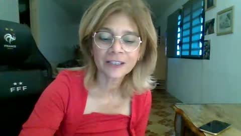 francelune online show from October 10, 1:21 pm