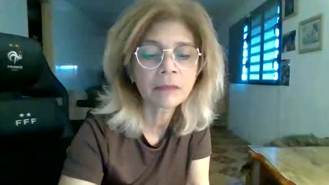 francelune online show from October 14, 1:12 pm