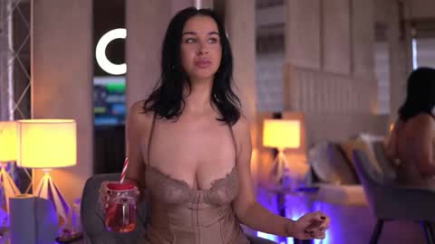 francescadante online show from September 13, 5:07 am