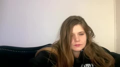 francescafey online show from January 7, 4:39 am