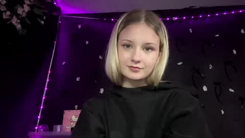 Liza online show from March 21, 3:59 pm