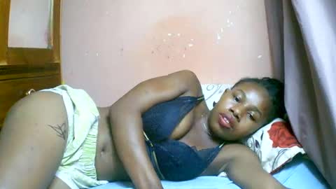 Snapshot of franciefrancie chatting on March 4, 10:16 pm francilla online show from March 4, 10:16 pm