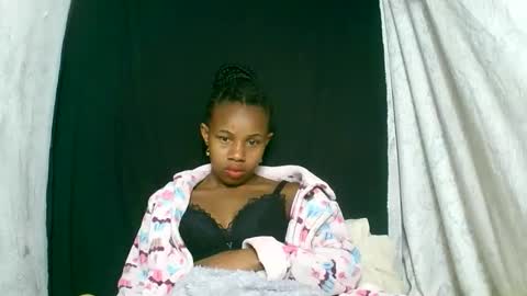 Snapshot of franciefrancie chatting on September 25, 10:57 pm francilla online show from September 25, 10:57 pm