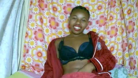 Snapshot of franciefrancie chatting on November 20, 10:09 pm francilla online show from November 20, 10:09 pm