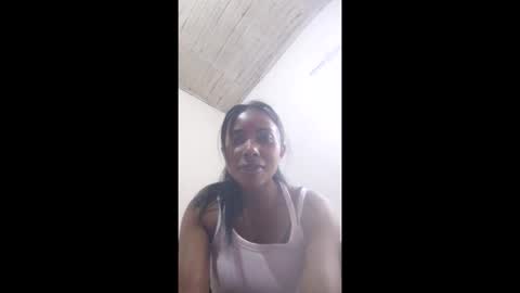 Snapshot of francine1507 chatting on March 5, 10:22 am francine1507 online show from March 5, 10:22 am