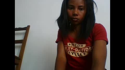 Snapshot of francine1507 chatting on March 24, 6:29 am francine1507 online show from March 24, 6:29 am