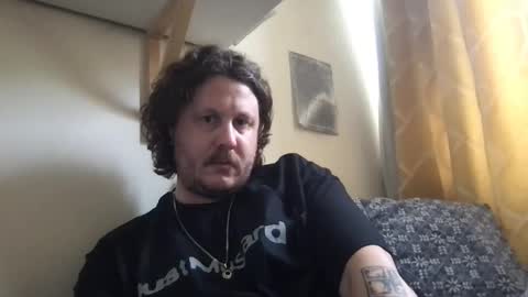 Snapshot of francisbc chatting on May 2, 9:03 am Francis online show from May 2, 9:03 am
