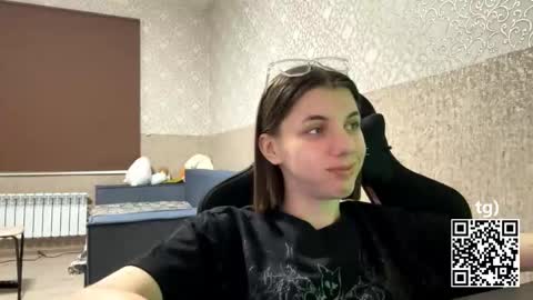 Snapshot of franciscokibodeaux chatting on November 26, 7:04 pm Melissa online show from November 26, 7:04 pm