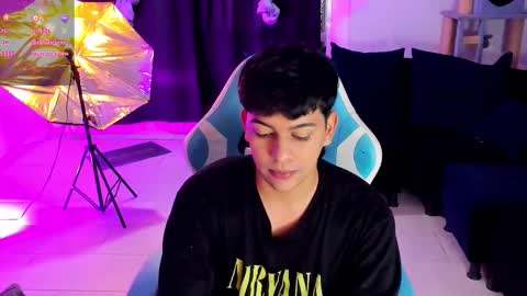 frank online show from November 19, 12:43 am