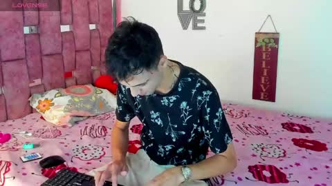 Snapshot of franco_taylor chatting on May 31, 7:37 am Franco taylor online show from May 31, 7:37 am