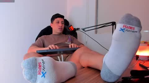 Snapshot of francodelacruz chatting on March 12, 5:02 am Francum online show from March 12, 5:02 am