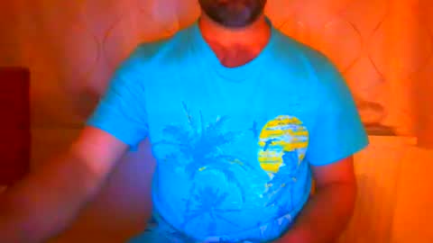 Snapshot of frank84848 chatting on May 15, 11:56 pm Frank online show from May 15, 11:56 pm