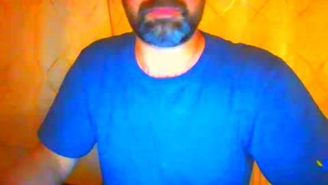 Snapshot of frank84848 chatting on May 24, 9:20 pm Frank online show from May 24, 9:20 pm