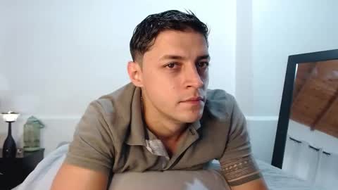 Frank online show from April 16, 9:39 pm