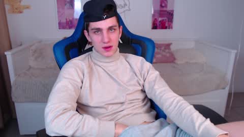 Frank online show from December 17, 6:13 am