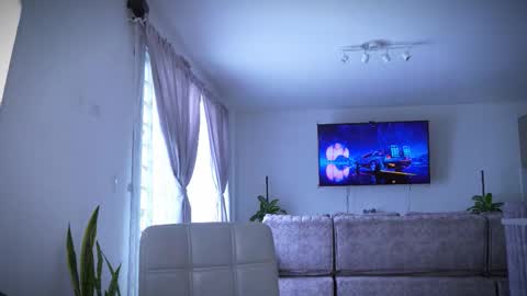 Frank Farrell. Hey remember to give me a thumbs up Ty online show from March 8, 6:34 pm