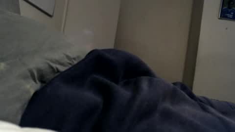 Snapshot of frankiel745 chatting on November 2, 5:04 pm frankiel745 online show from November 2, 5:04 pm