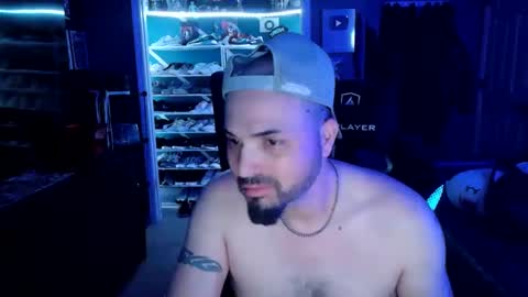 frankievw9 online show from October 20, 6:03 am