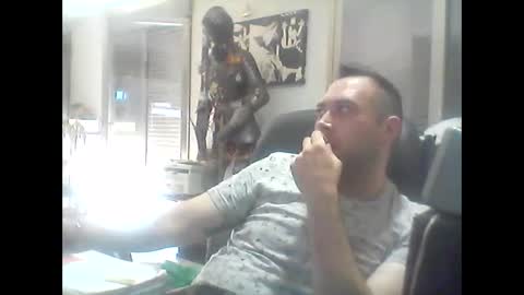 Snapshot of frankonde chatting on May 11, 2:45 pm Frankonde online show from May 11, 2:45 pm