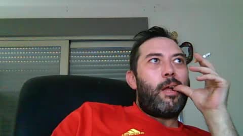 Snapshot of frankonde chatting on June 14, 1:57 pm Frankonde online show from June 14, 1:57 pm