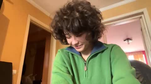 Lily online show from November 5, 8:58 am