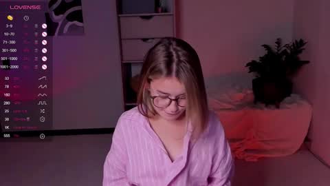 Snapshot of frannpalmer chatting on October 20, 5:46 pm Frann online show from October 20, 5:46 pm