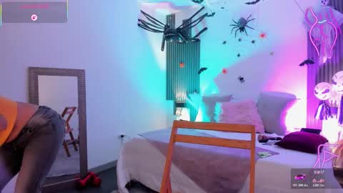 Snapshot of fransheskarossi chatting on October 27, 12:42 pm Fransheska online show from October 27, 12:42 pm