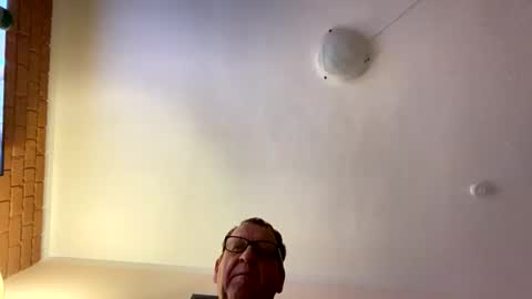 Snapshot of franzi287961 chatting on May 25, 9:10 pm franzi287961 online show from May 25, 9:10 pm