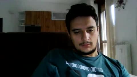 Snapshot of fraromeo2 chatting on October 30, 9:44 am fraromeo2 online show from October 30, 9:44 am