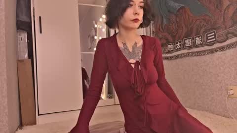 mistress Bastet and  mintcola online show from October 19, 9:32 am