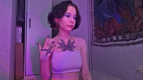 mistress Bastet and  mintcola online show from October 20, 4:29 pm