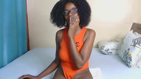 Nessa-Independent model online show from January 9, 11:03 am