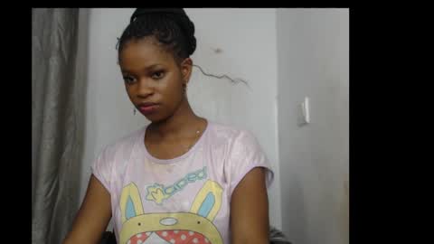 Freaky girl23 online show from April 10, 6:56 pm