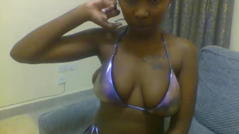 freaky_shade online show from February 19, 9:05 am