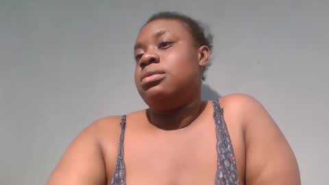 Snapshot of freaky_slut5 chatting on November 4, 6:29 pm freaky slut5 online show from November 4, 6:29 pm