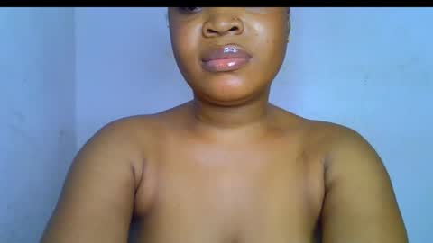 Snapshot of freaky_thickass chatting on September 30, 9:53 pm Lily online show from September 30, 9:53 pm