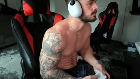 Snapshot of freakyfitking chatting on January 20, 6:21 pm freakyfitking online show from January 20, 6:21 pm