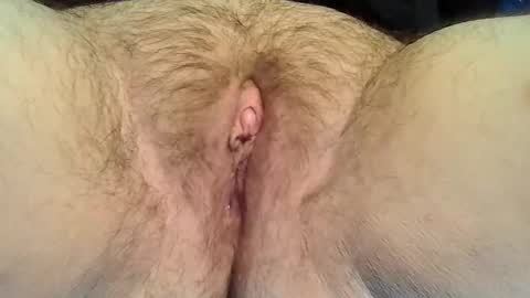 Snapshot of freakyftmboi19 chatting on November 29, 4:37 am freakyftmboi online show from November 29, 4:37 am