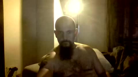 Snapshot of frecherkerl88007 chatting on October 15, 2:33 am frecherkerl88007 online show from October 15, 2:33 am