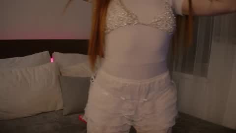 Diyana online show from November 4, 9:36 pm