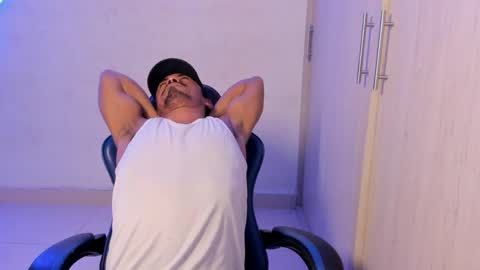 valeria online show from April 15, 9:05 am