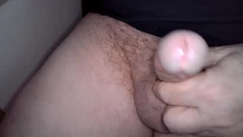 Snapshot of freddie300 chatting on January 13, 8:41 am freddie300 online show from January 13, 8:41 am