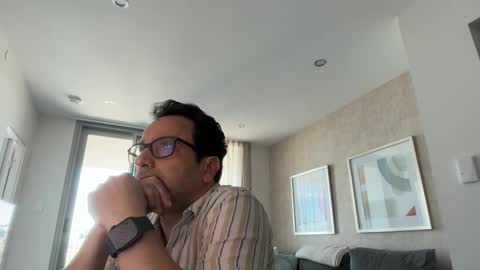 fredmarson online show from January 15, 4:39 am