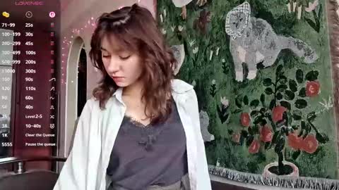 Mia online show from March 20, 7:46 am