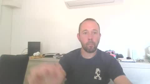 Snapshot of fredodu41 chatting on June 19, 12:20 pm fredodu41 online show from June 19, 12:20 pm