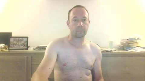 Snapshot of fredodu41 chatting on June 23, 3:26 am fredodu41 online show from June 23, 3:26 am