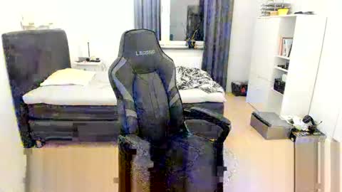 Snapshot of fredrik386959 chatting on November 27, 6:32 pm Fredrik online show from November 27, 6:32 pm