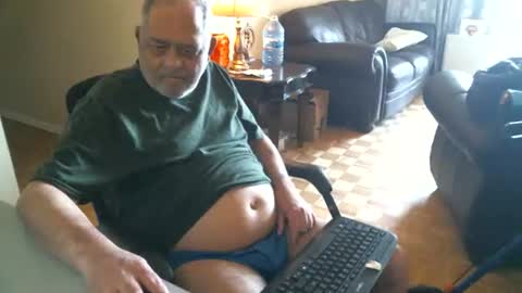 Snapshot of fredthetiger chatting on June 21, 1:46 pm fredthetiger online show from June 21, 1:46 pm