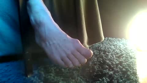 Snapshot of fredthetom12 chatting on January 24, 4:39 pm Greedy Fred online show from January 24, 4:39 pm