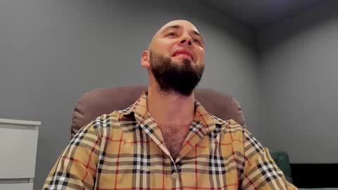 Snapshot of free_man___ chatting on October 16, 7:59 pm Andrew online show from October 16, 7:59 pm